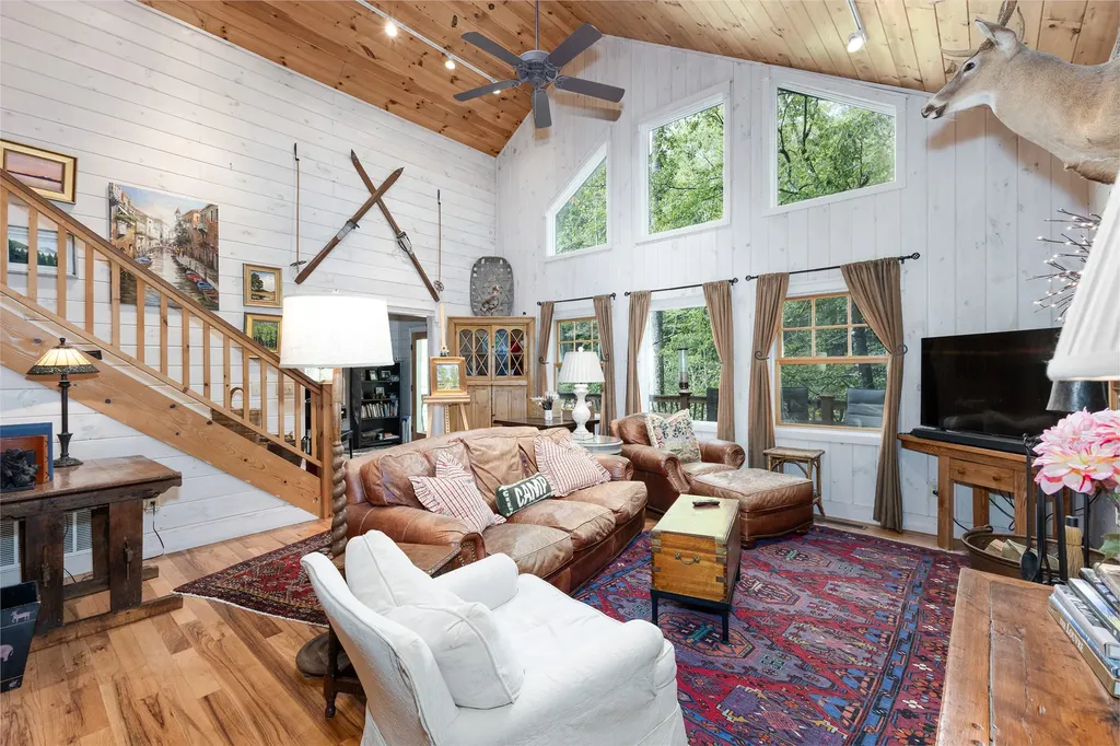 24 Little Pond Lane Cashiers NC 28717