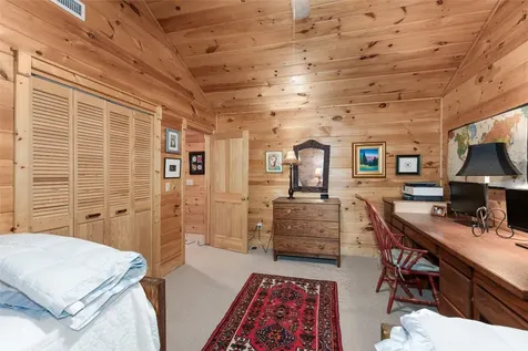 24 Little Pond Lane Cashiers NC 28717