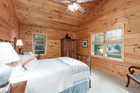 24 Little Pond Lane Cashiers NC 28717