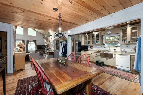 24 Little Pond Lane Cashiers NC 28717