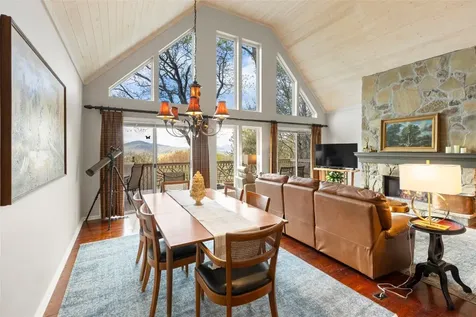 1620 Buckberry Drive Sapphire NC 28774