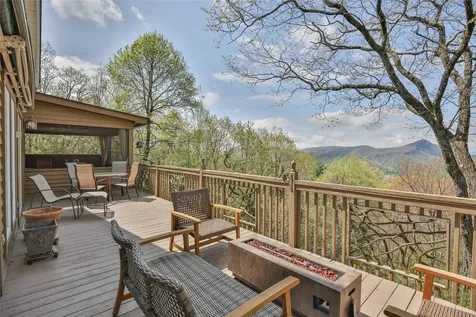 1620 Buckberry Drive Sapphire NC 28774