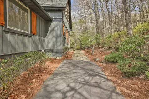 1620 Buckberry Drive Sapphire NC 28774