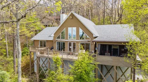 1620 Buckberry Drive Sapphire NC 28774