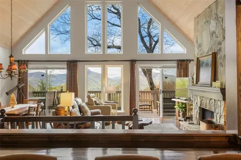 1620 Buckberry Drive Sapphire NC 28774