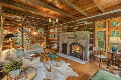 439 By Way Highlands NC 28741