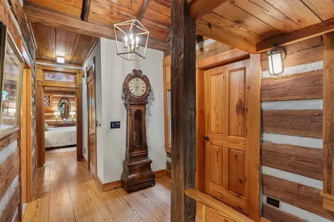 439 By Way Highlands NC 28741