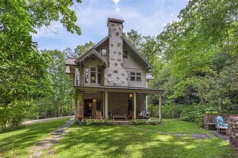 439 By Way Highlands NC 28741