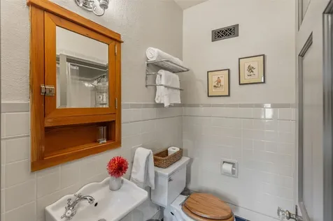 439 By Way Highlands NC 28741