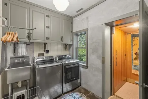 439 By Way Highlands NC 28741