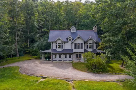 439 By Way Highlands NC 28741