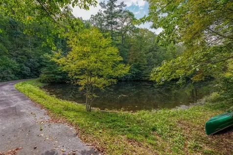 439 By Way Highlands NC 28741