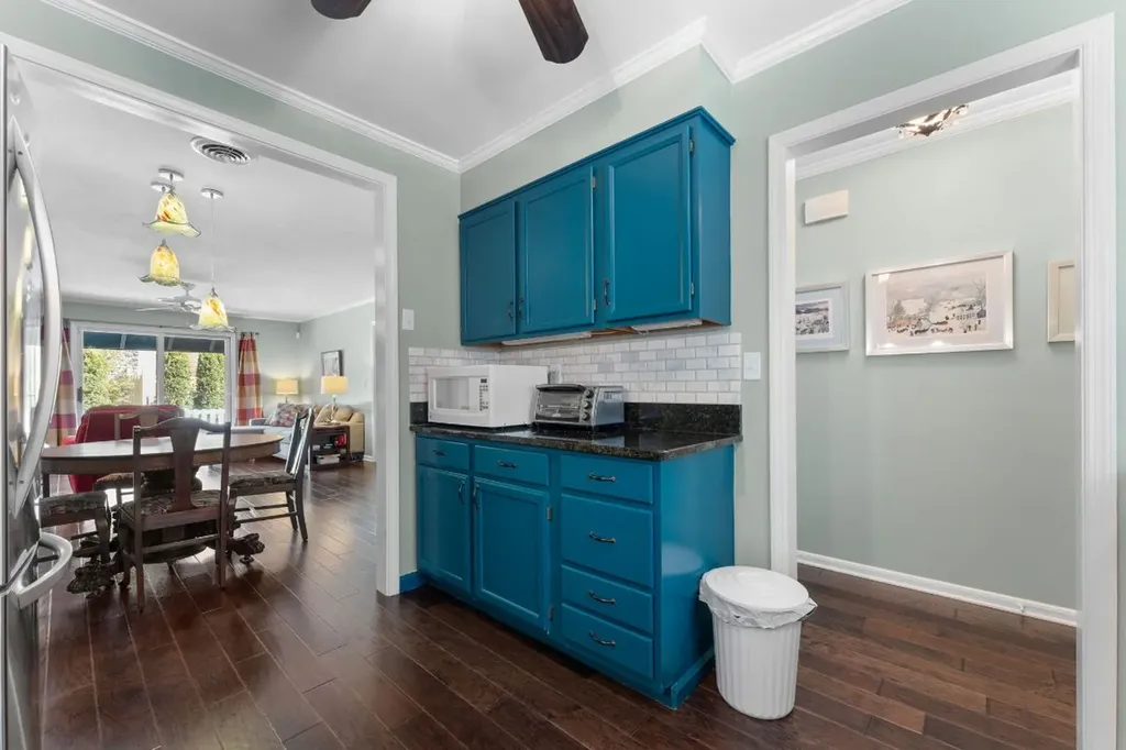 1331 Leonard Road Highlands NC 28741