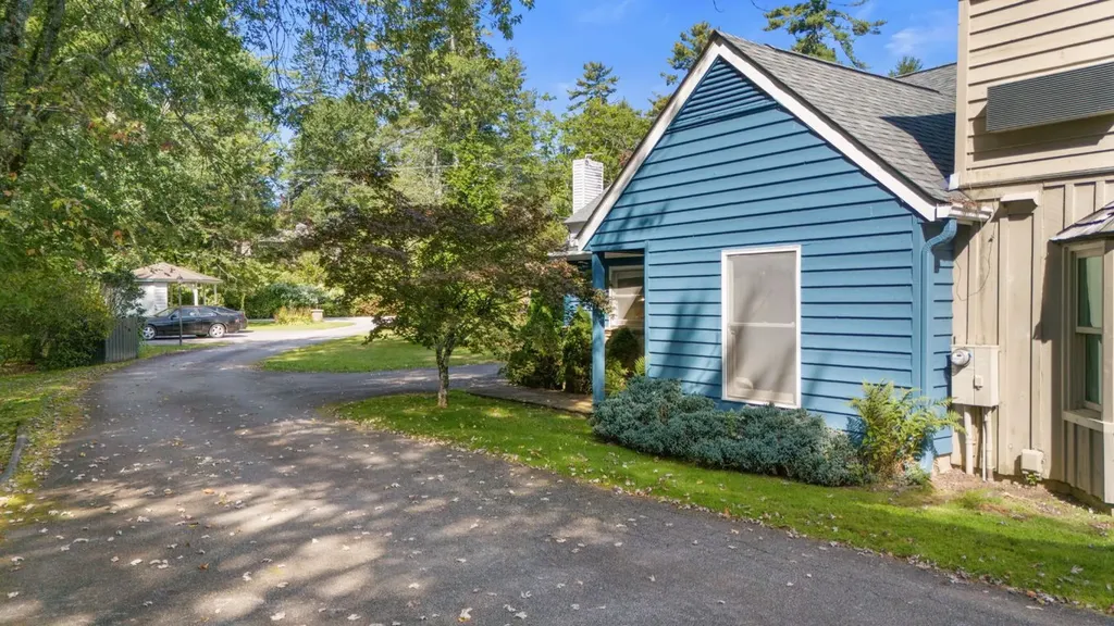 1331 Leonard Road Highlands NC 28741