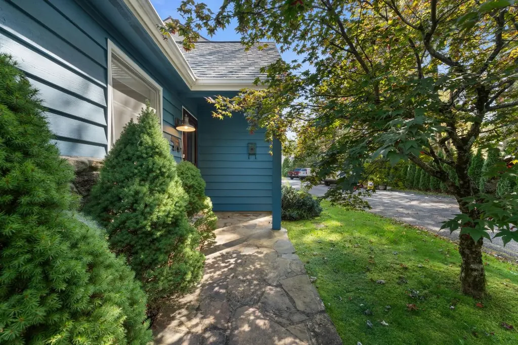 1331 Leonard Road Highlands NC 28741