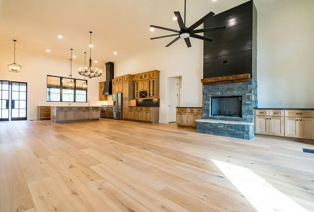 384 Lone Panther Ridge Cashiers NC 28717