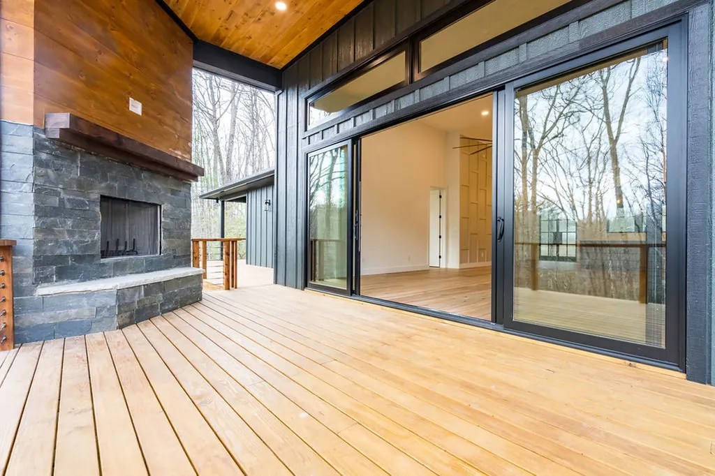 384 Lone Panther Ridge Cashiers NC 28717