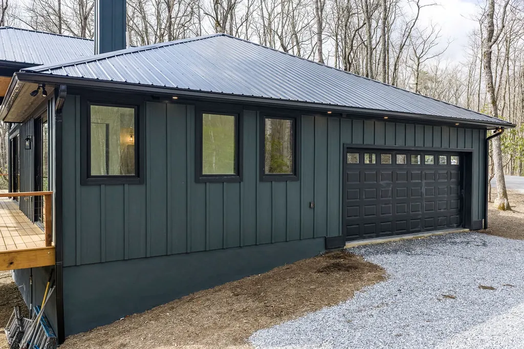 384 Lone Panther Ridge Cashiers NC 28717