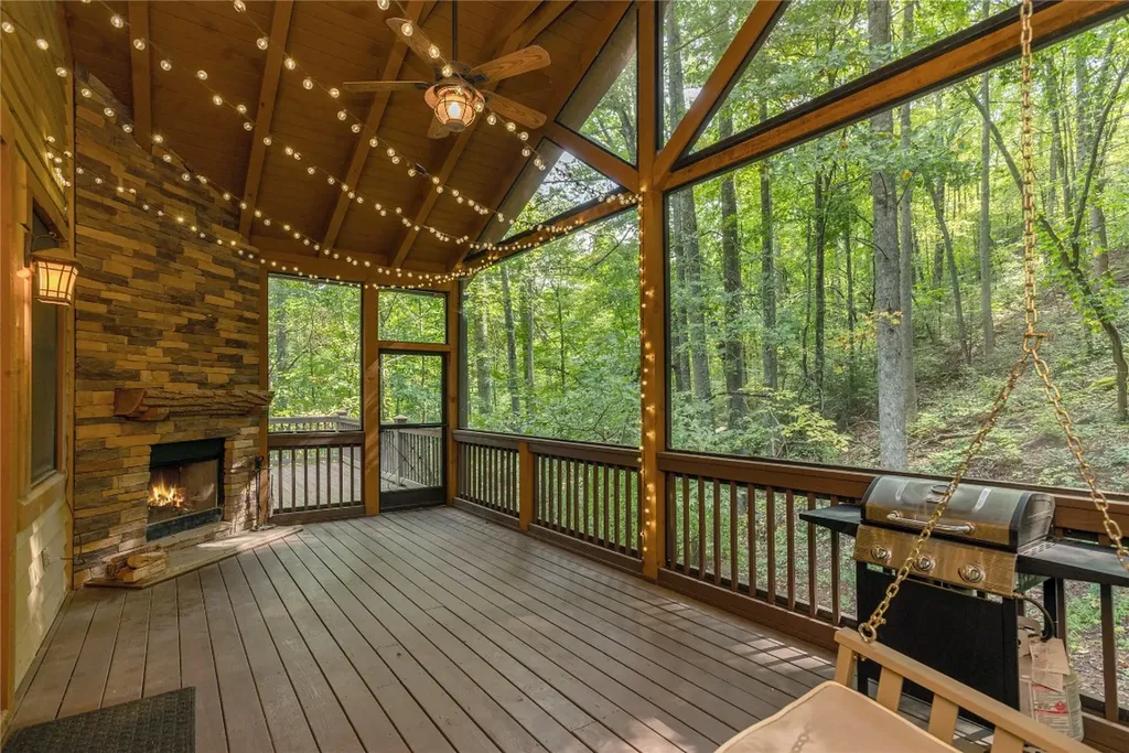 96 Meadow Ridge Court Tuckasegee NC 28783