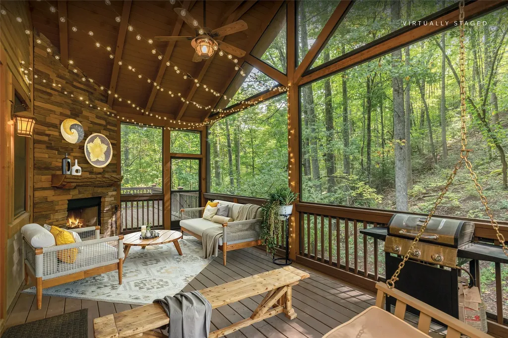 96 Meadow Ridge Court Tuckasegee NC 28783