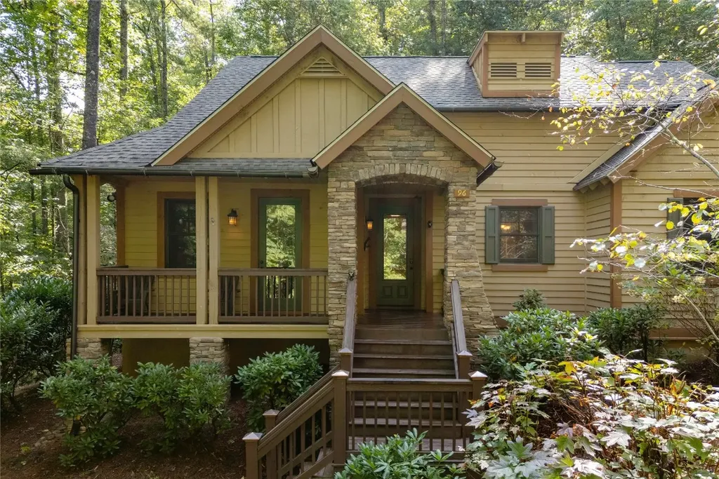 96 Meadow Ridge Court Tuckasegee NC 28783