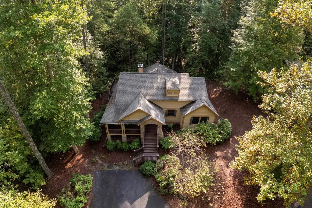 96 Meadow Ridge Court Tuckasegee NC 28783