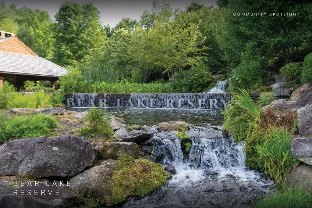 96 Meadow Ridge Court Tuckasegee NC 28783