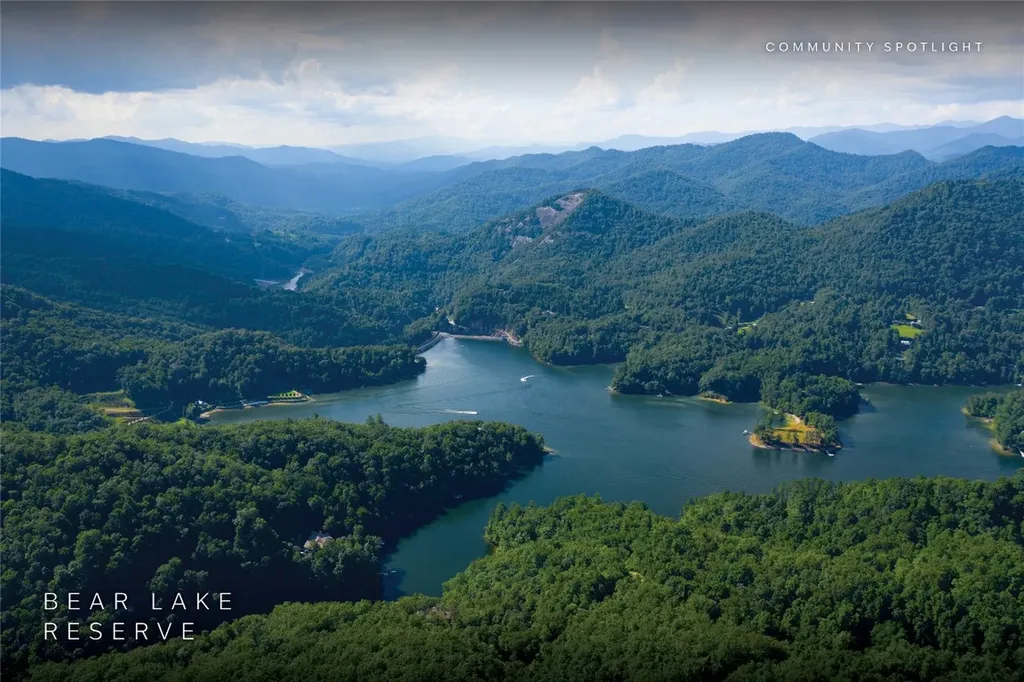 96 Meadow Ridge Court Tuckasegee NC 28783