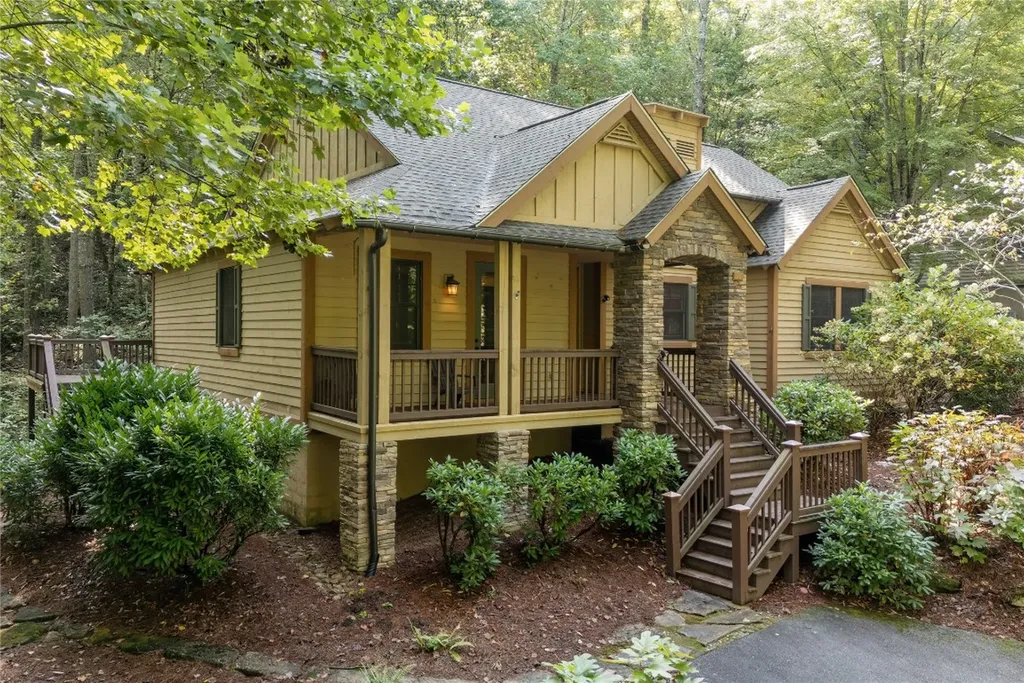 96 Meadow Ridge Court Tuckasegee NC 28783