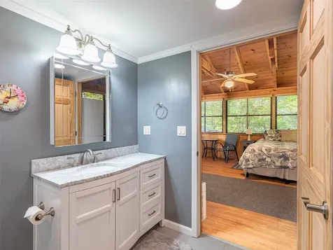 31 Boulder Drive Lake Toxaway NC 28747