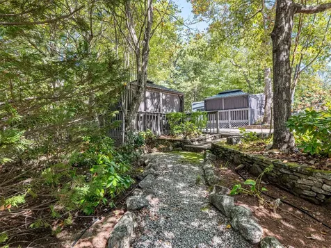 31 Boulder Drive Lake Toxaway NC 28747