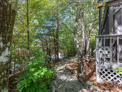 31 Boulder Drive Lake Toxaway NC 28747