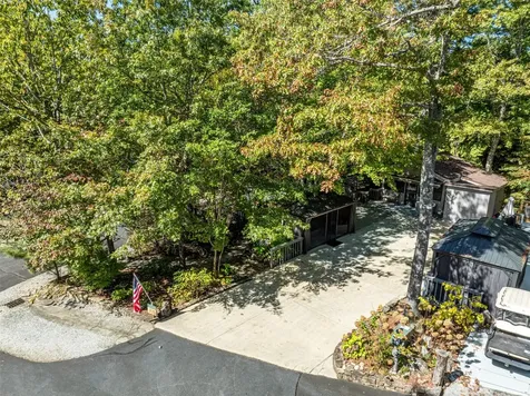 31 Boulder Drive Lake Toxaway NC 28747