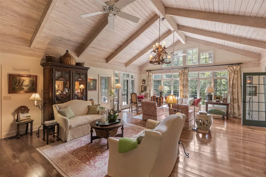 83 Hummingbird Circle Highlands NC 28741