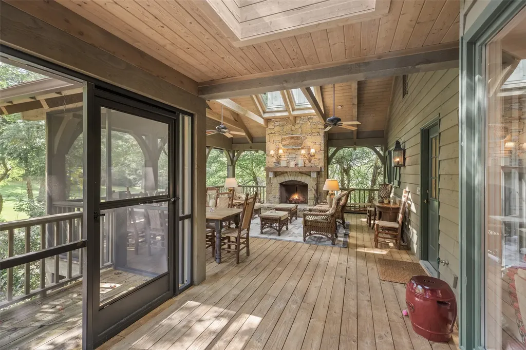 83 Hummingbird Circle Highlands NC 28741