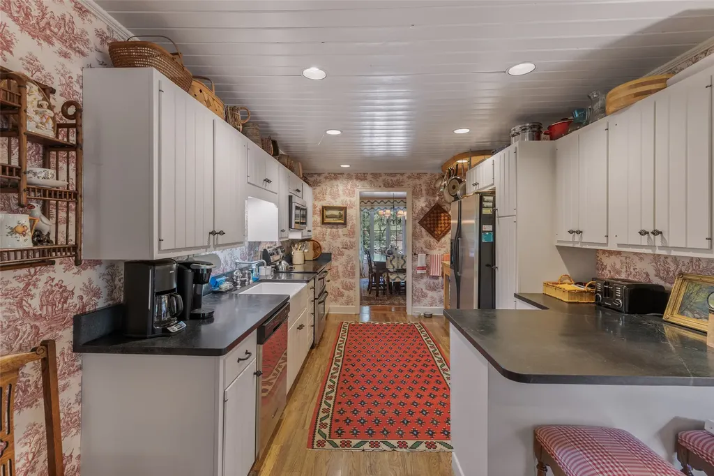 83 Hummingbird Circle Highlands NC 28741