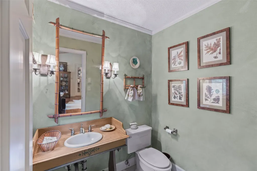 83 Hummingbird Circle Highlands NC 28741