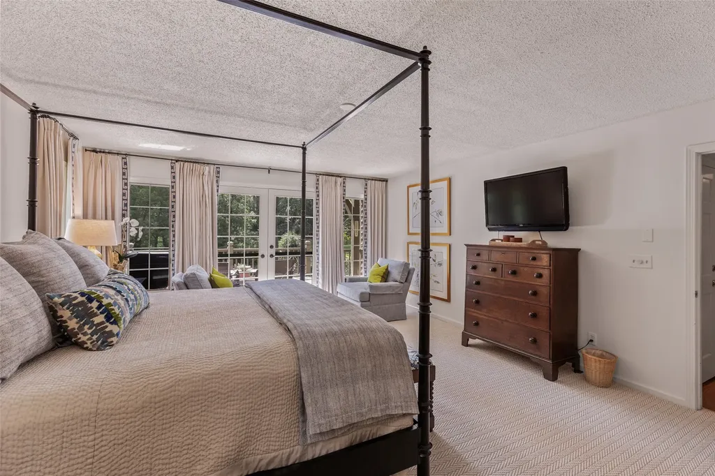 83 Hummingbird Circle Highlands NC 28741