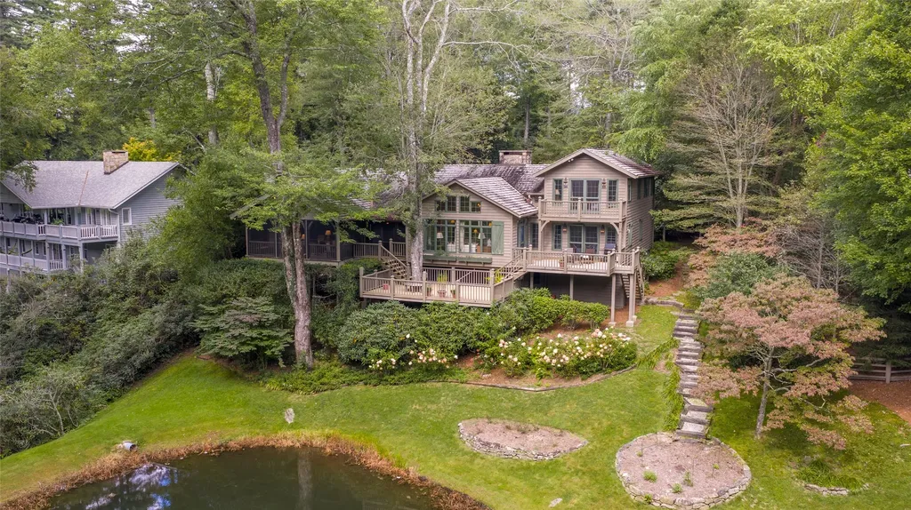 83 Hummingbird Circle Highlands NC 28741