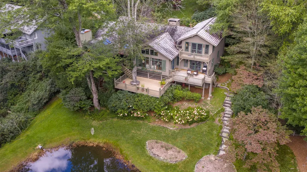 83 Hummingbird Circle Highlands NC 28741