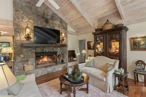 83 Hummingbird Circle Highlands NC 28741