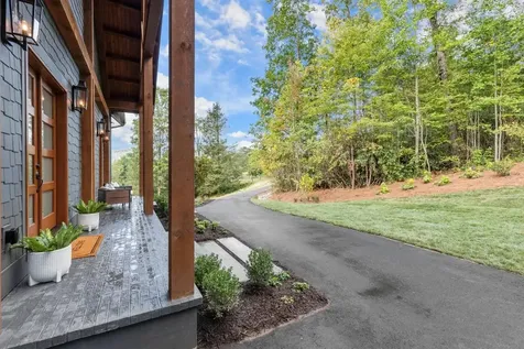 164 Wildcat Lane Cashiers NC 28717