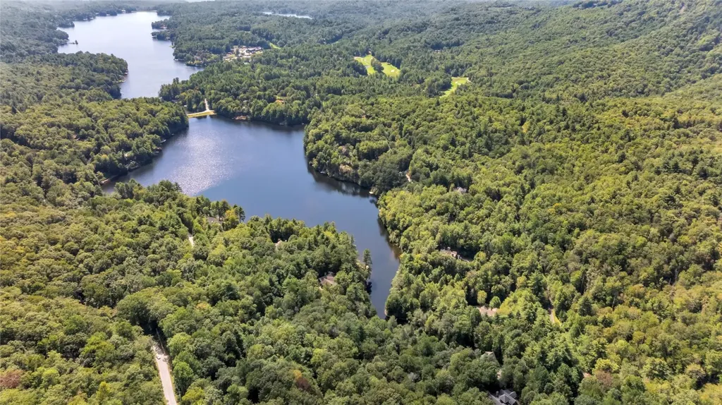 Tbd Cardinal Drive Lake Toxaway NC 28747