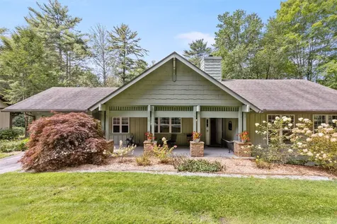 22 Joe Pye Trail Highlands NC 28741