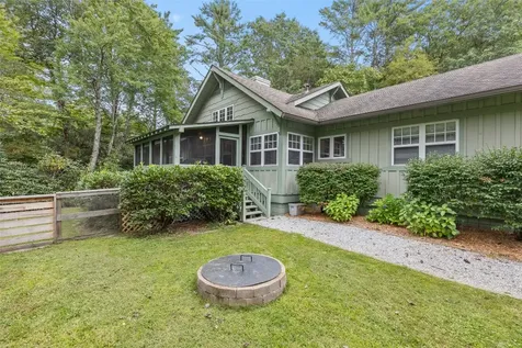 22 Joe Pye Trail Highlands NC 28741