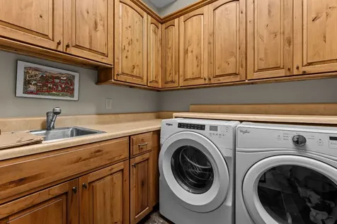 332 Streamside Drive Cashiers NC 28717