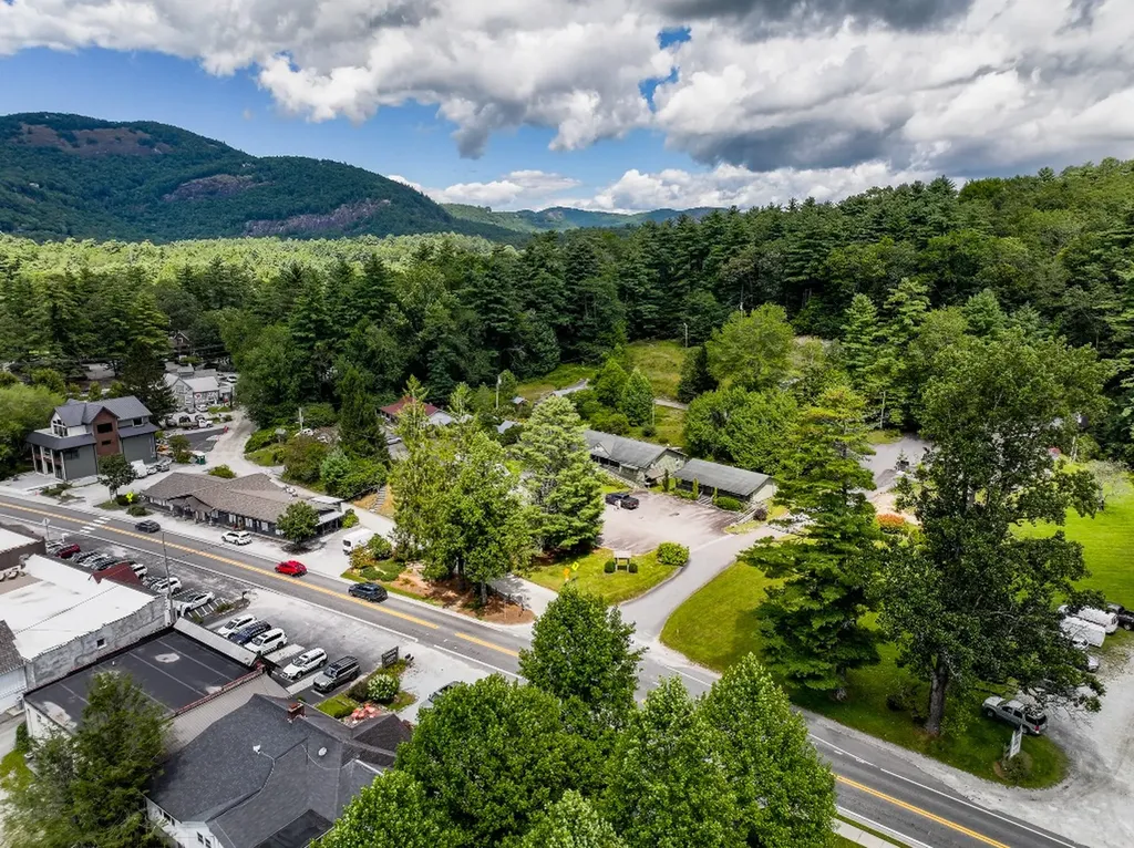 95 Highway 107 S Cashiers NC 28717