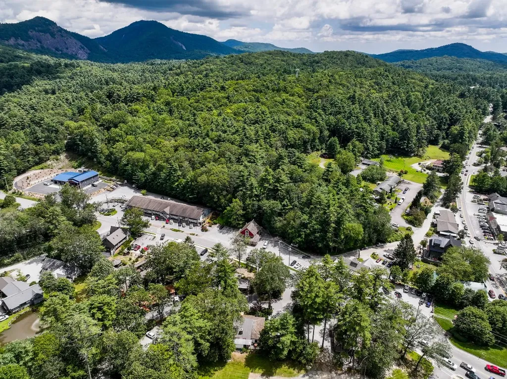 95 Highway 107 S Cashiers NC 28717