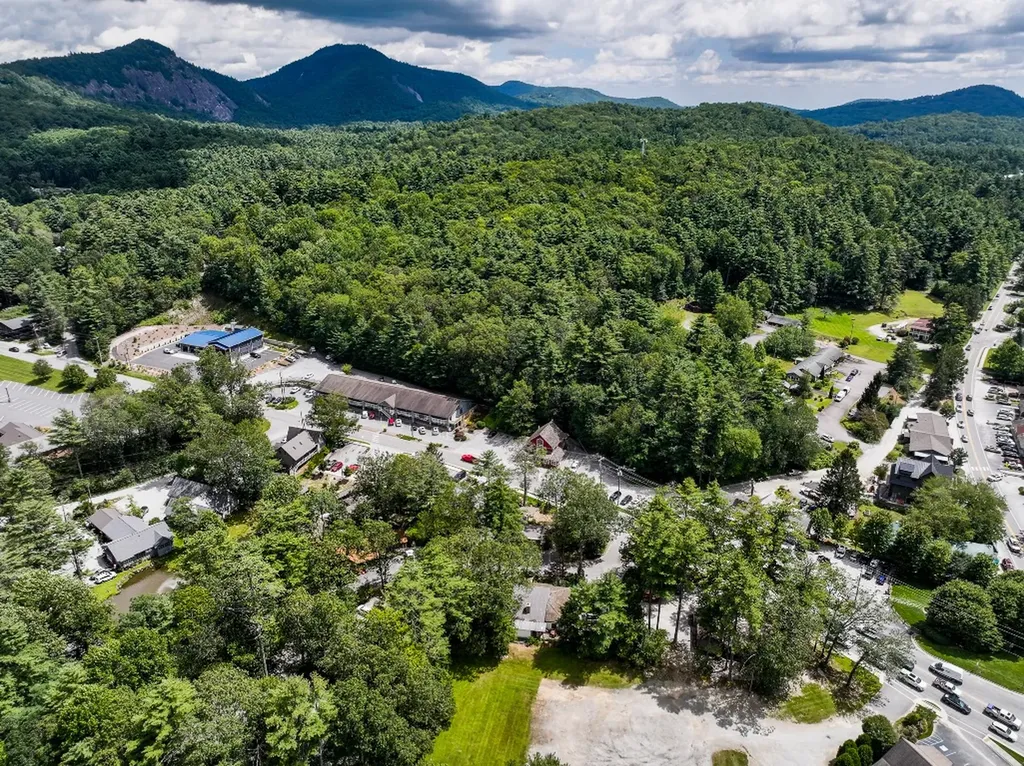 95 Highway 107 S Cashiers NC 28717