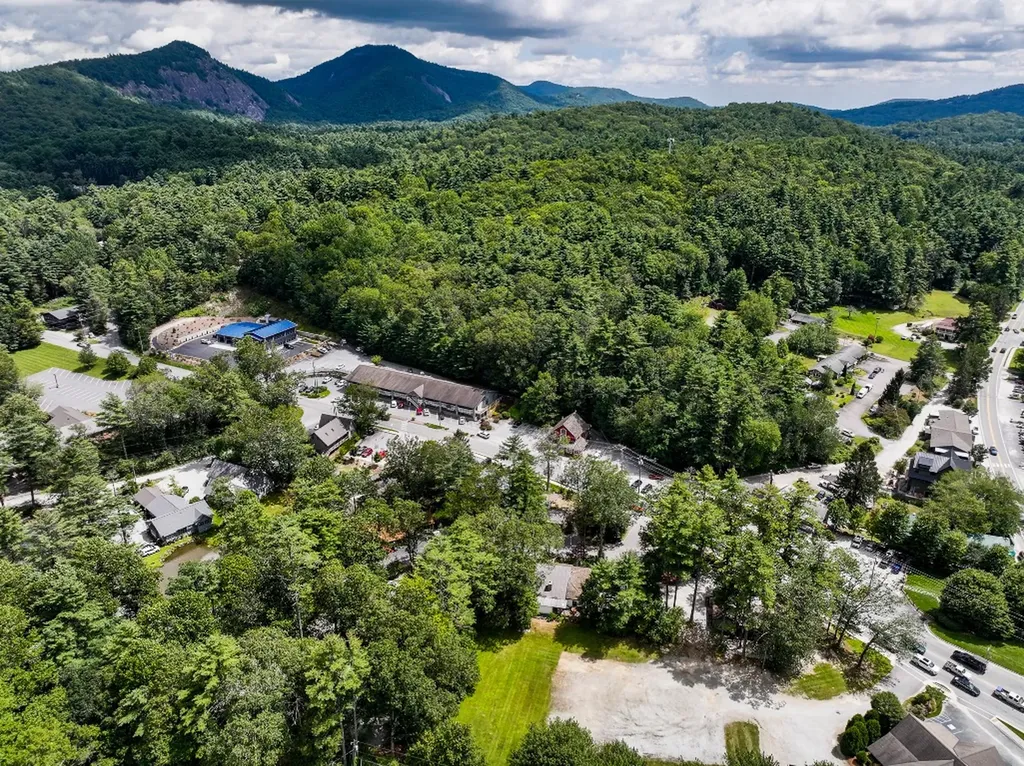 95 Highway 107 S Cashiers NC 28717